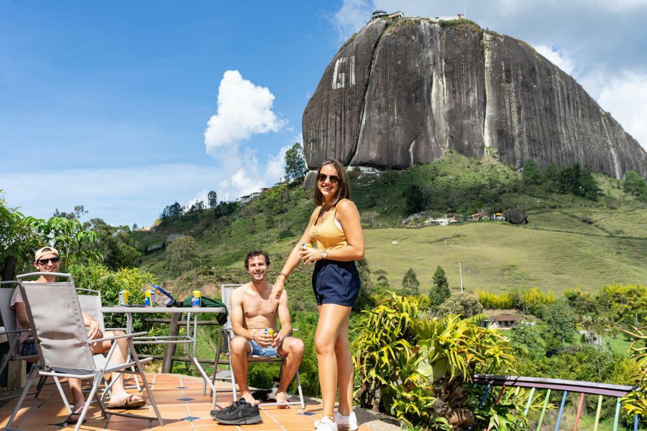 Casa Galeria Guatape Villa Luaran gambar