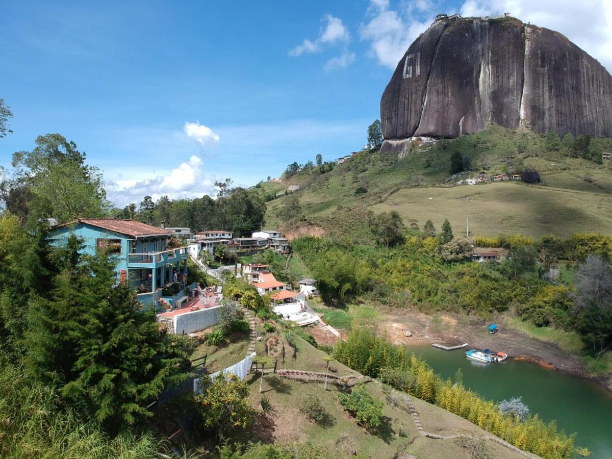 Casa Galeria Guatape Villa Luaran gambar