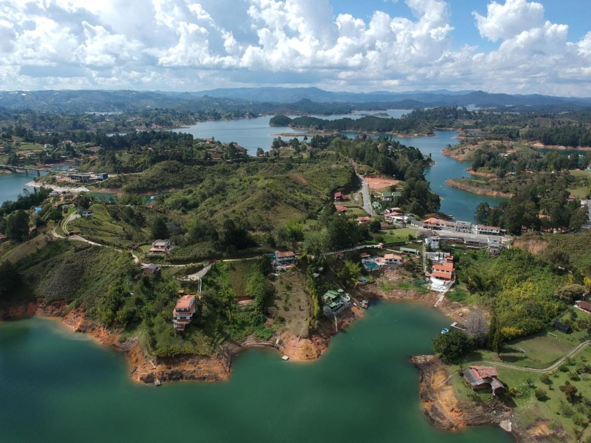 Casa Galeria Guatape Villa Luaran gambar